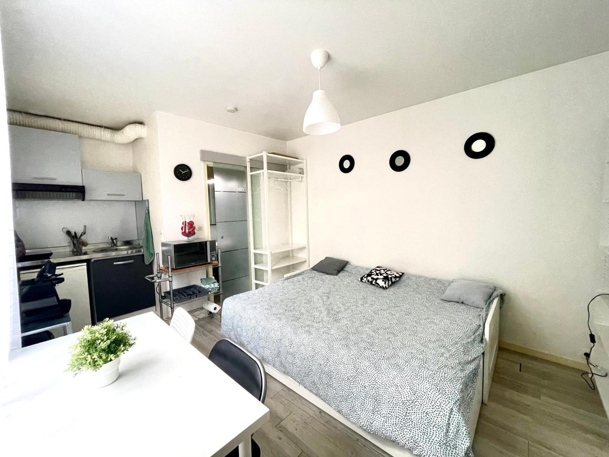 Studio Moderne Le Perreux Sur Marne 17M² Экстерьер фото